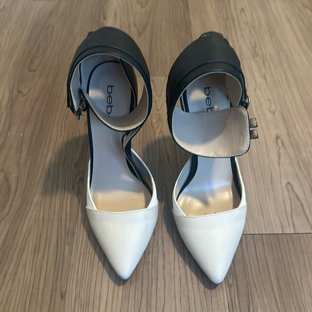 Bebe multi color high heels size 5